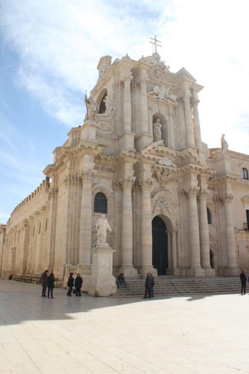 La Casa Di Ilde Al Duomo - Ortigia Holidays Syracuse Eksteriør bilde