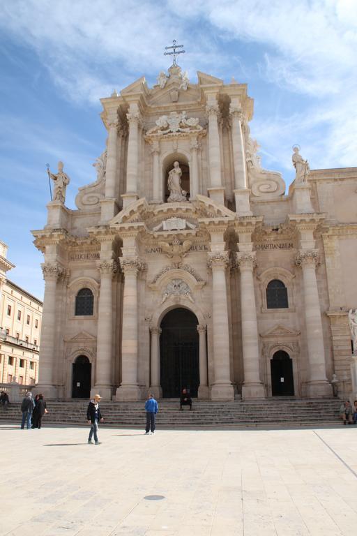 La Casa Di Ilde Al Duomo - Ortigia Holidays Syracuse Eksteriør bilde
